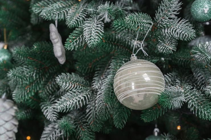 Décoration de Noël blanche et féérique