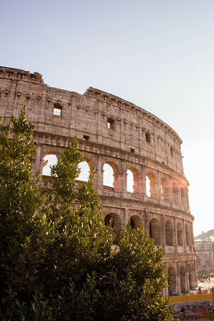 le Colisée de Rome, édifice antique emblématique 