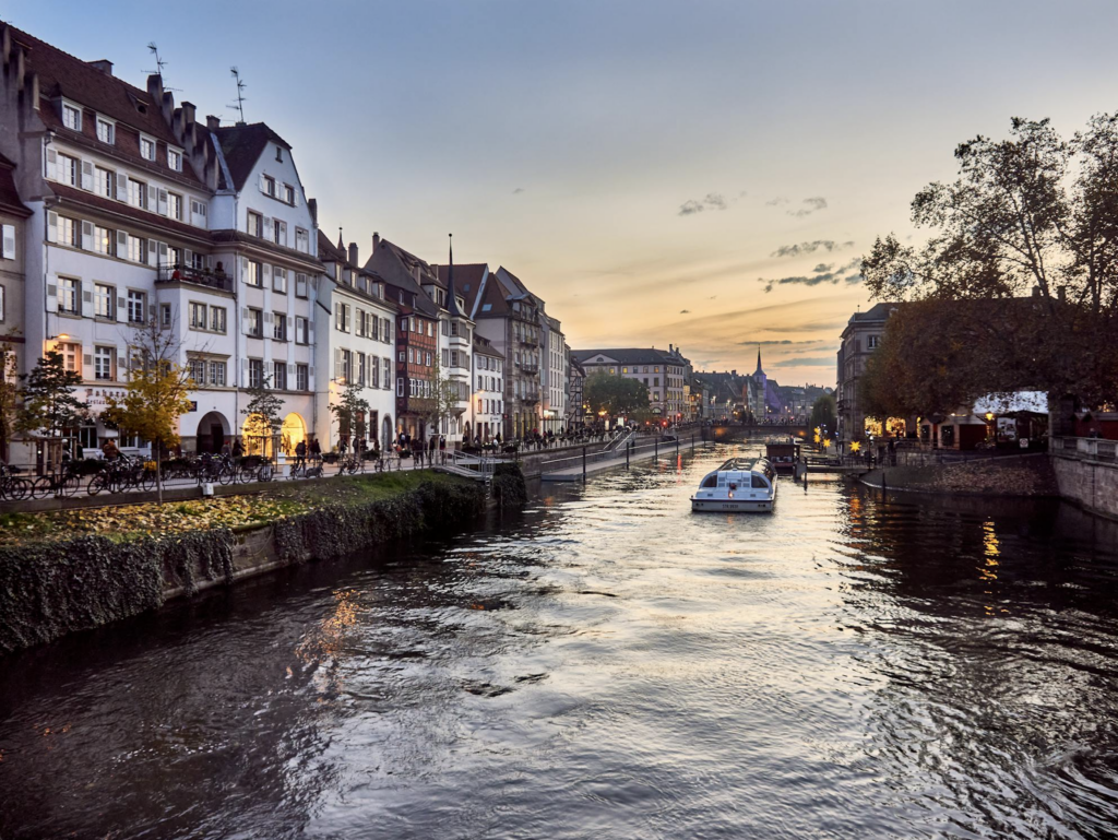 Le passage du Rhin à Strasbourg