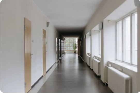 Couloir d'un lycée